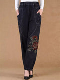 Women's Vintage Flower Embroidered Pockets Elastic Waist Jeans